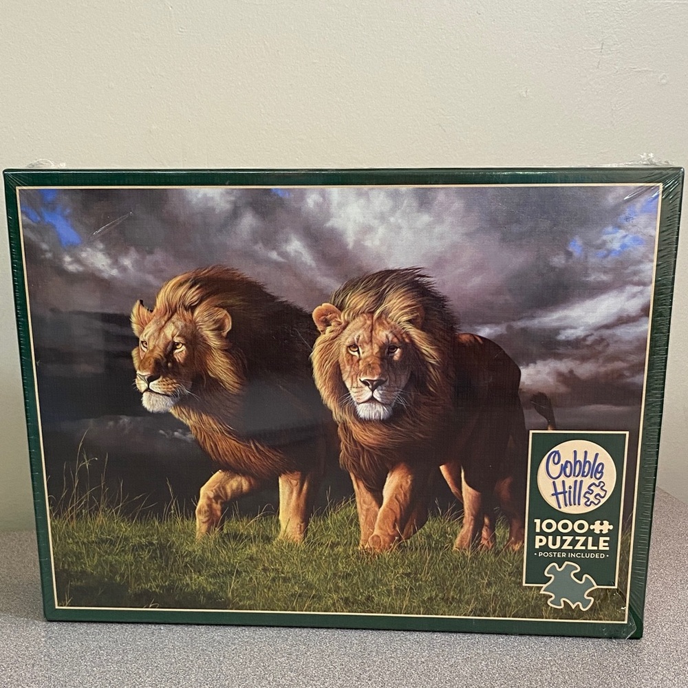 Cobble Hill Lion Puzzle - 1000 Pieces - Approaching Storm